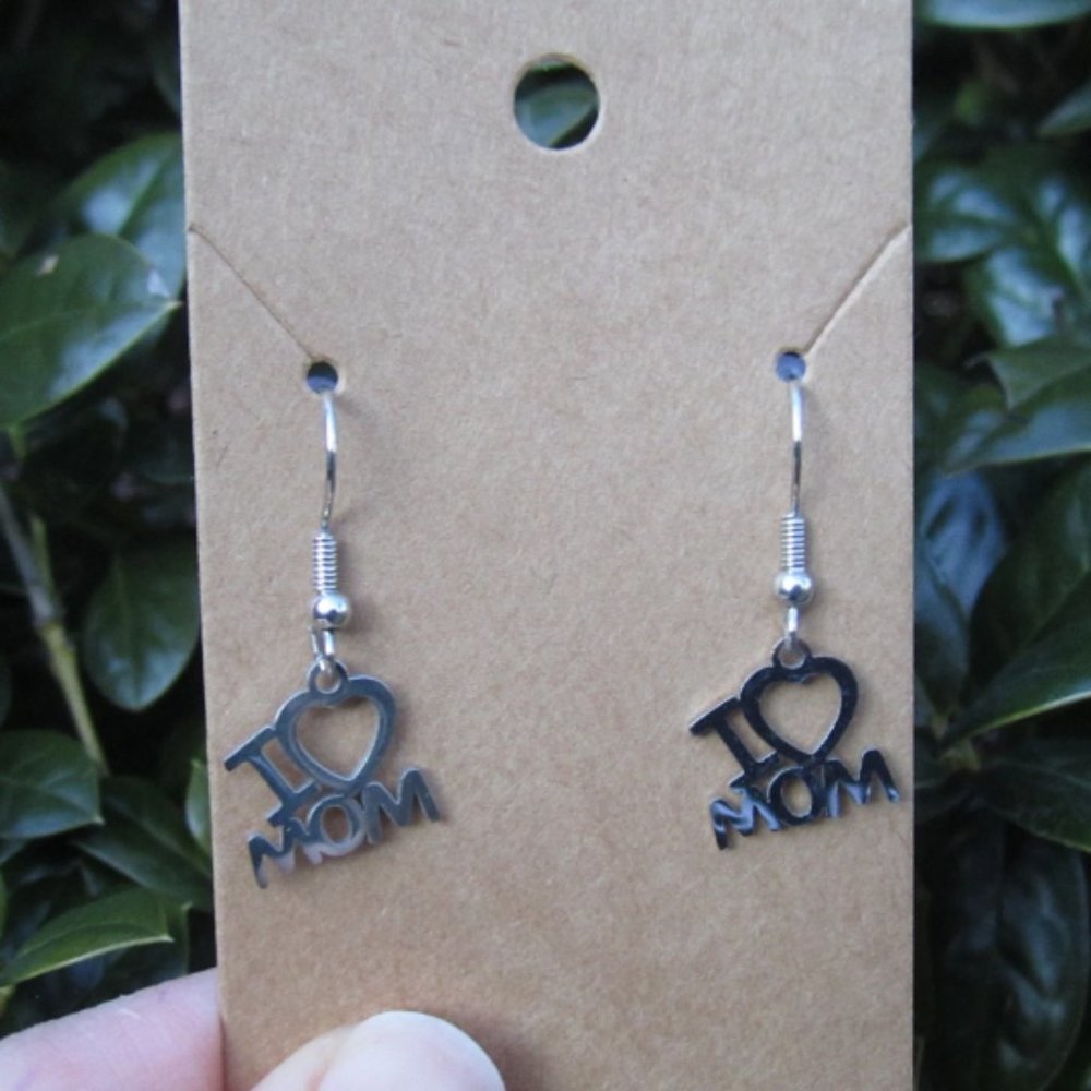 I Love Mom Earrings